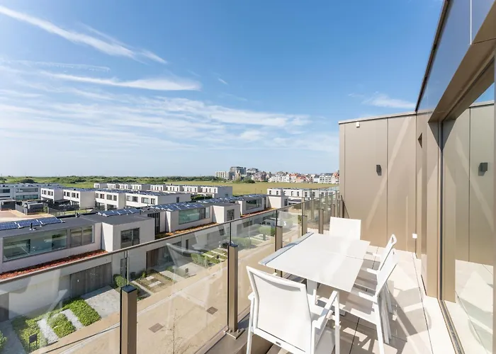 Lichtrijk En Ruim Met Zeezicht - 5p Ostende